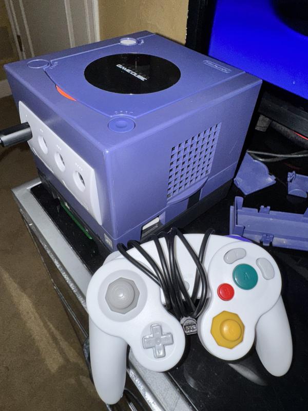 Nintendo GameCube | GameStop