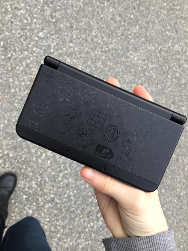 new nintendo 3ds super mario black