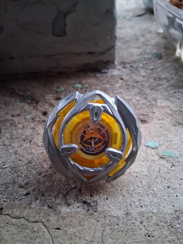 Hasbro Beyblade X Arrow Wizard 4-80B Starter Pack | GameStop