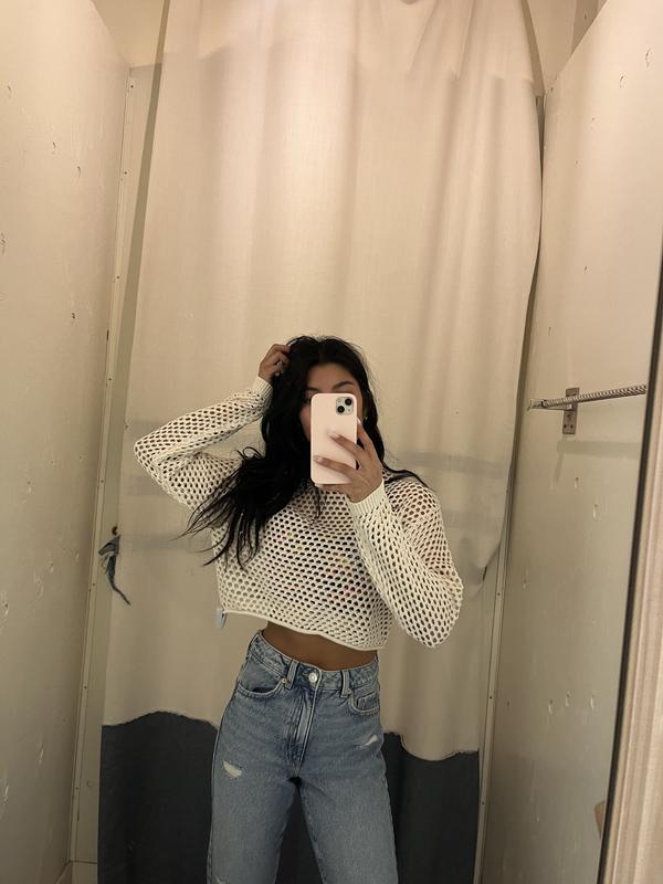 Open-Knit Cropped Sweater