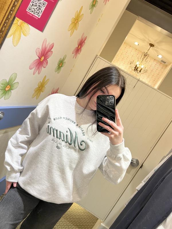 Oversized Crewneck Sweatshirt