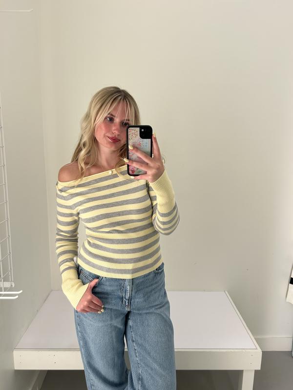 Fitted Boatneck Sweater