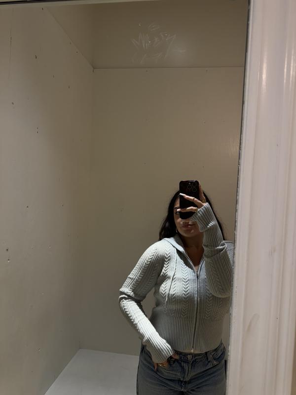 Cable Knit Zippy