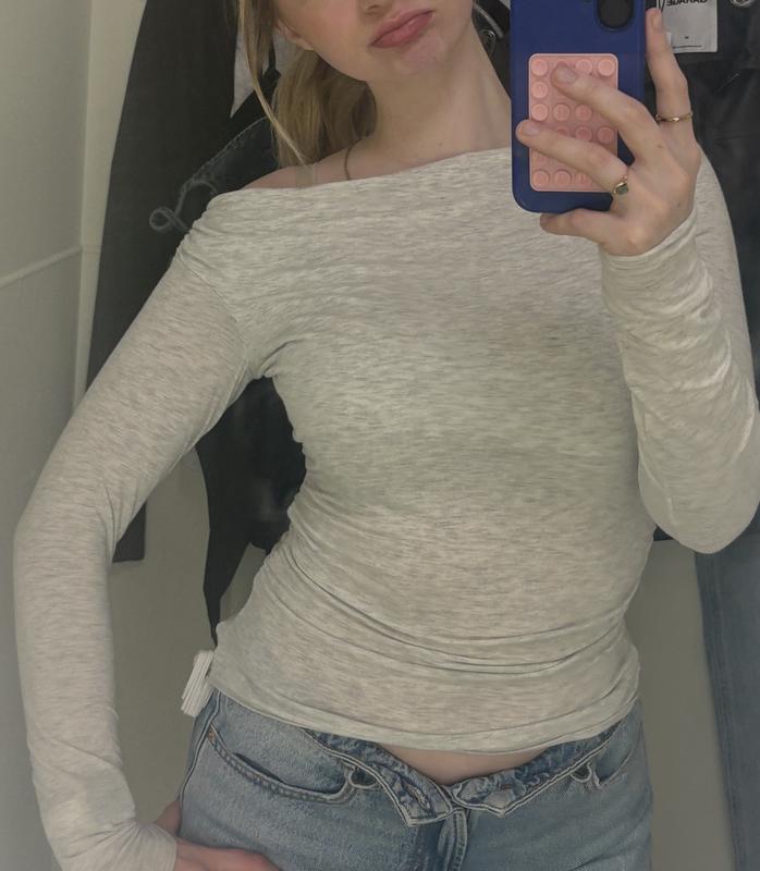 Smooth Long Sleeve Crewneck Top