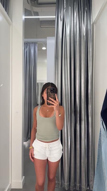 Scoop Neck Ribbed Tank Top