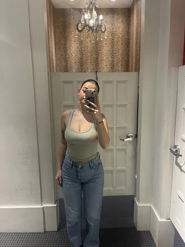 Scoop Neck Ribbed Tank Top