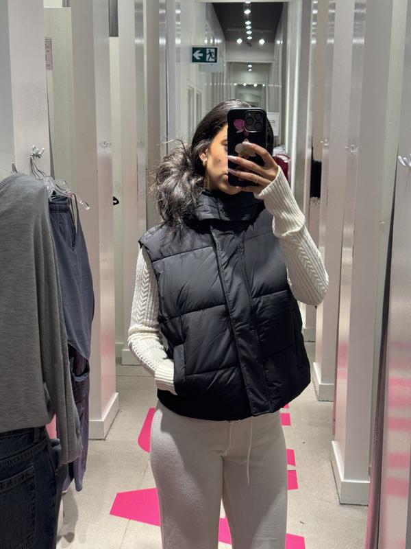 Perfect Puff Vest Black | Garage