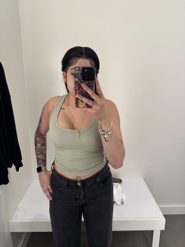 Scoop Neck Ribbed Tank Top