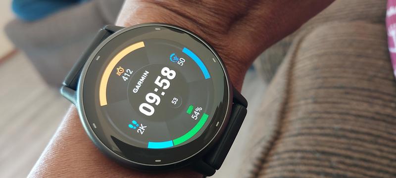 Garmin vivoactive 5, Slate Bezel w/Black Case & Band Watch