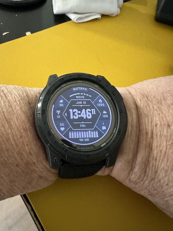Garmin Enduro 2 Ultramarathon GPS Watch - Endurance Smartwatch for Men &  Women w/Solar Power, Flashlight & Touchscreen Display - Gift Box Bundle  w/Screen Protectors, Car/Wall Adapters, & Hard Case : 