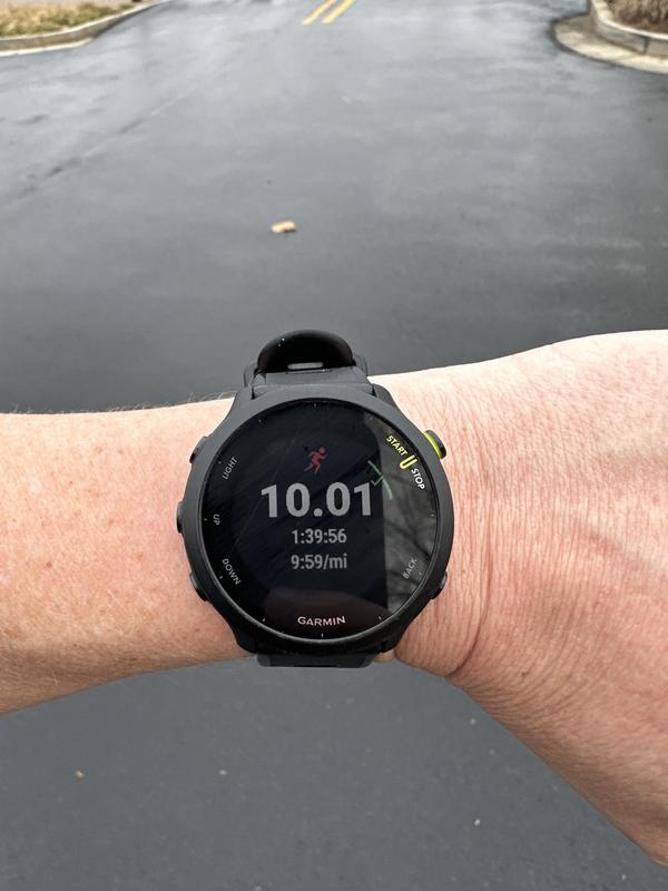 Test Garmin Forerunner 55 : la montre de running se dote d'un