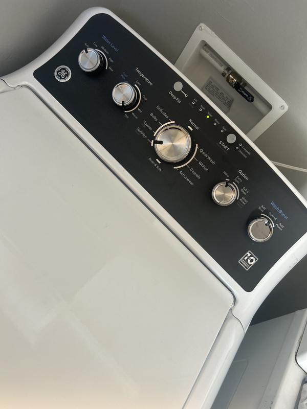 GE 5.2-cu ft High Efficiency Impeller Smart Top-Load Washer