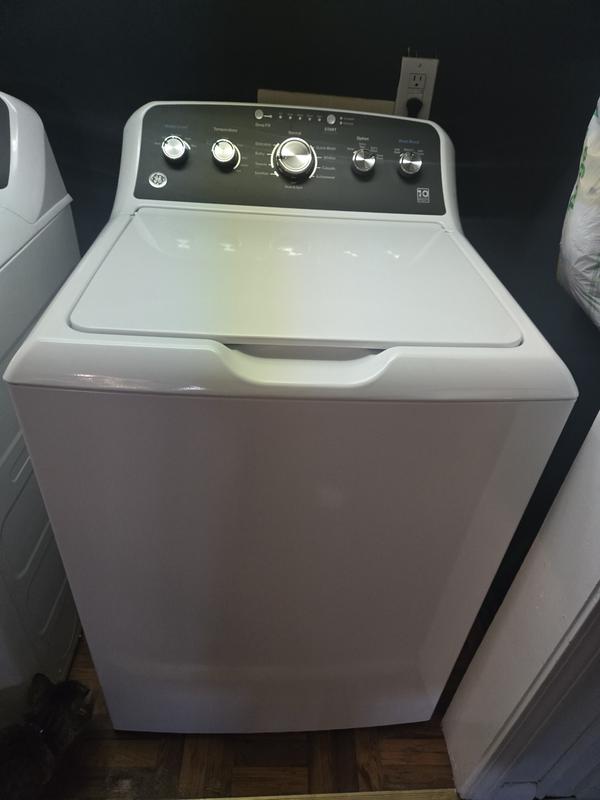 GE 5.2-cu ft High Efficiency Impeller Smart Top-Load Washer