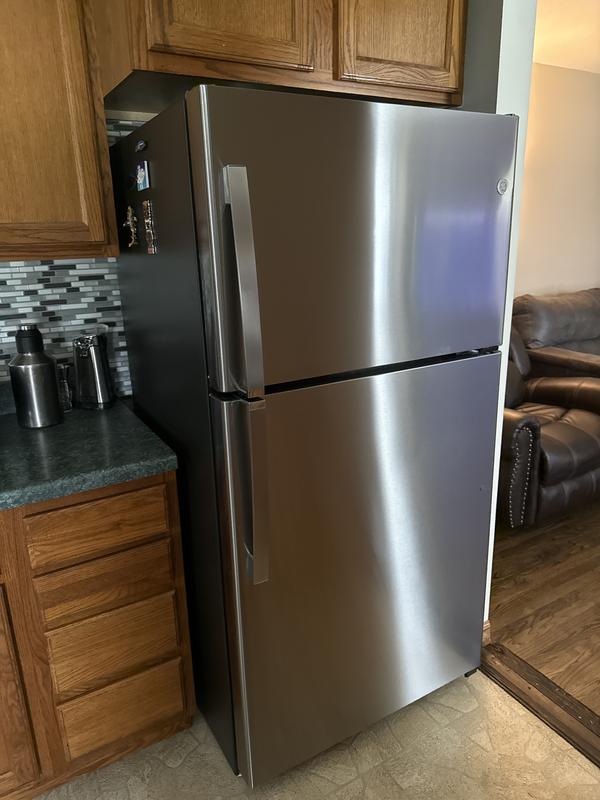 ぷーページ GE - GTS22KGNRWW - GE® 21.9 Cu. Ft. Garage Ready Top-Freezer