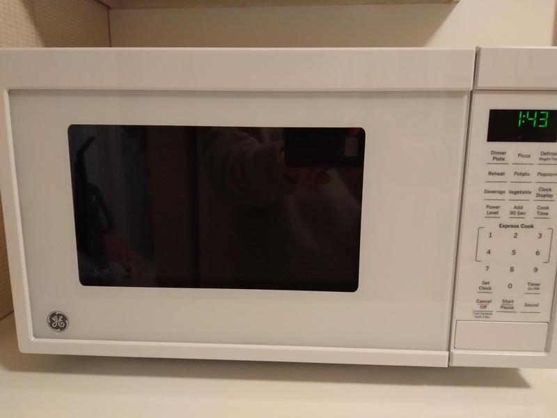 GE JES1095SMSS 0.9 Cu. ft. Countertop Microwave Oven, Stainless Steel