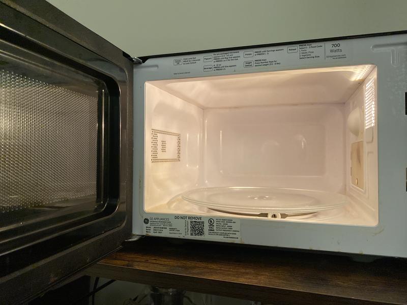 Ge Appliances JES1072DMWW Countertop Microwave