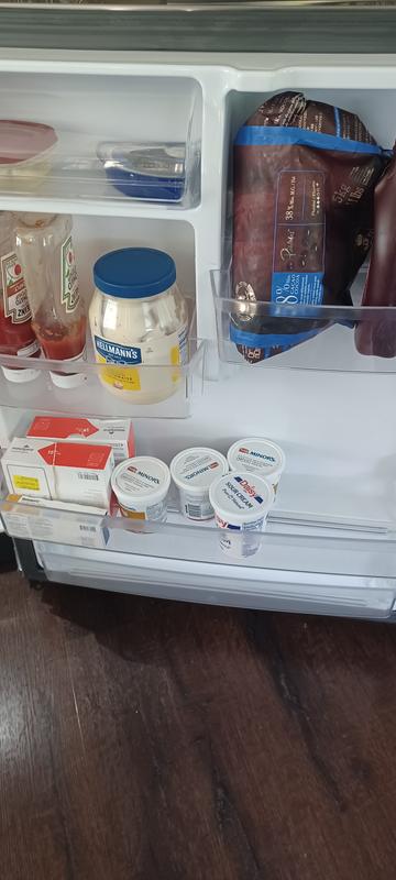 roget251ページ GE GTS22KGNRBB 21.9 CuFt Top-Freezer Refrigerator in Black