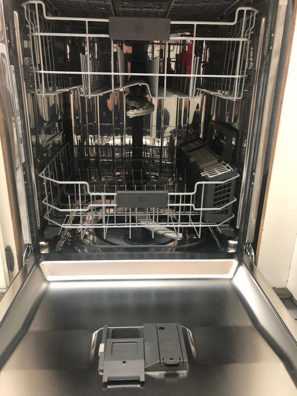 bosch dishwasher making clunking noise