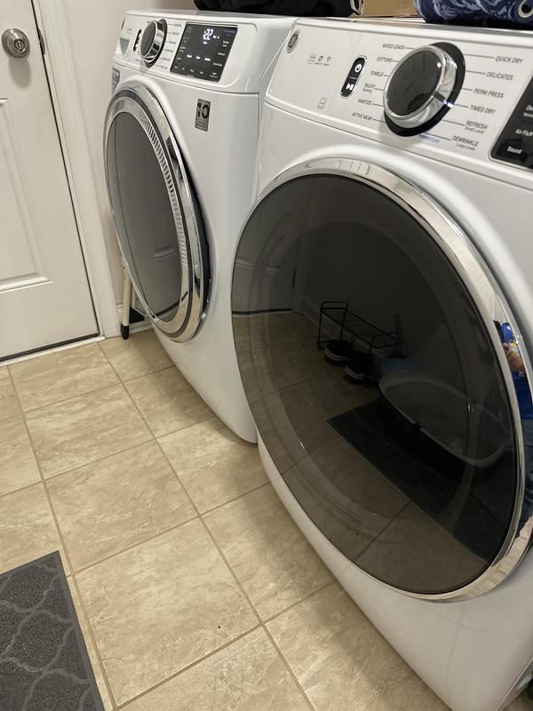 GFW655SSVWW by GE Appliances GE® 5.0 cu. ft. Capacity Smart