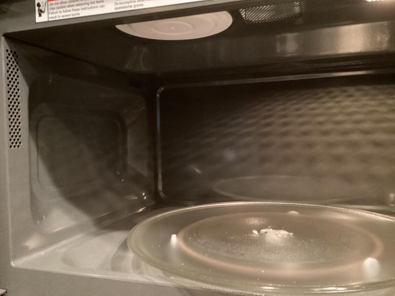 GE 1.9 cu ft 1000 Watt 29.75 in Over the Range Microwave with Sensor Cooking Stainless Steel JVM7195SKSS at Lowes