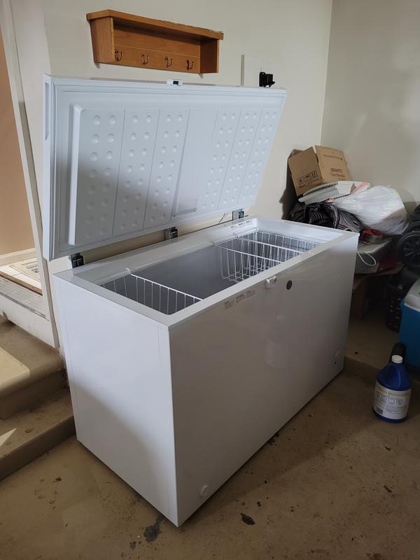 Ge Appliances FCM11PHWW Chest Freezers