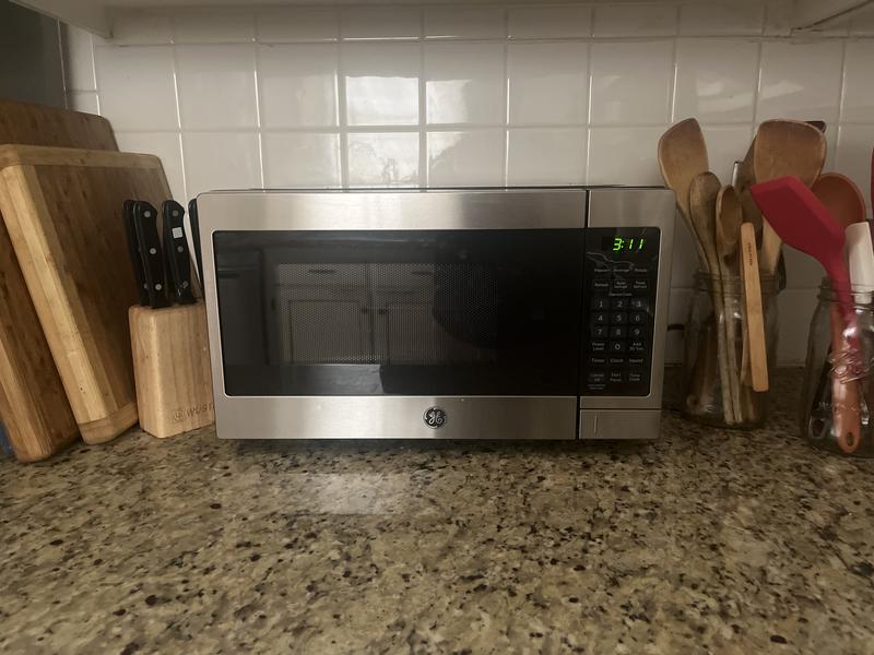 Ge Appliances JES1072DMWW Countertop Microwave