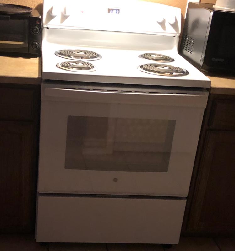 GE JBS360RMSS 30 Freestanding Electric Range with 5 cu. ft. Oven Capacity in Stainless Steel