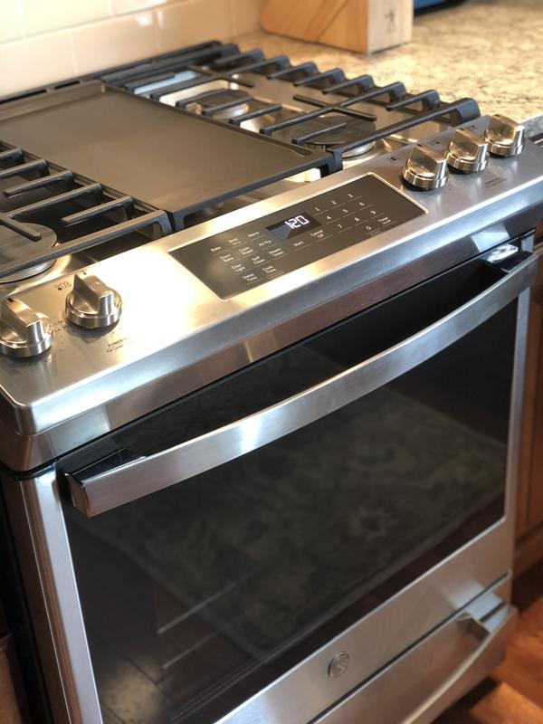 JGS760SPSS by GE Appliances - GE® 30 Slide-In Front-Control Convection Gas  Range with No Preheat Air Fry