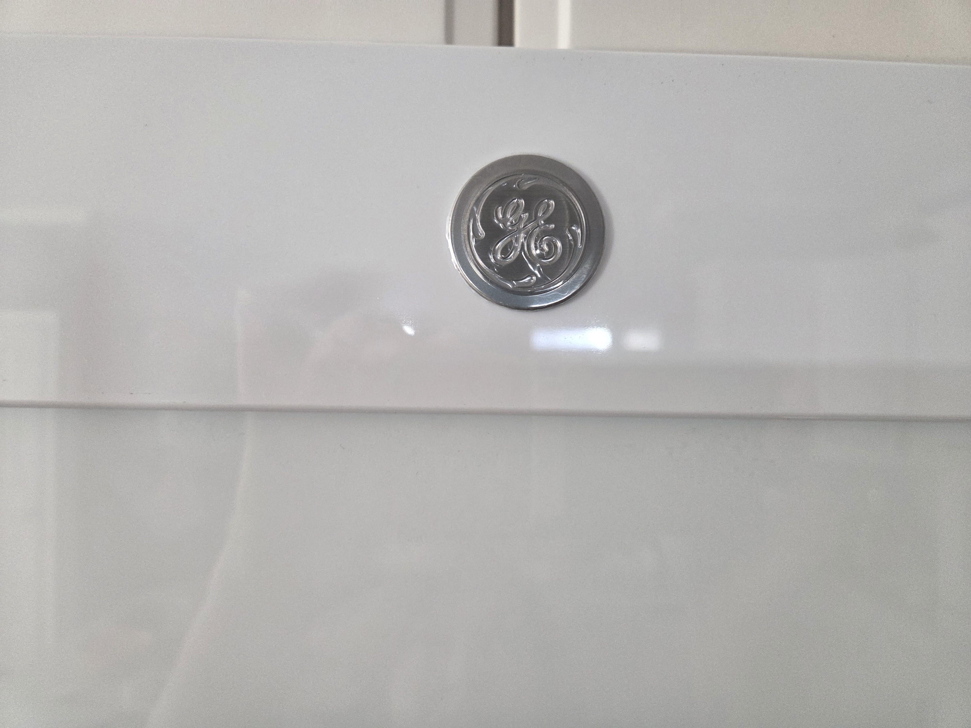Image 2 of 2