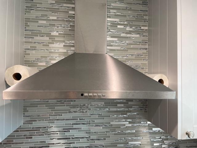 Image 4 of 4