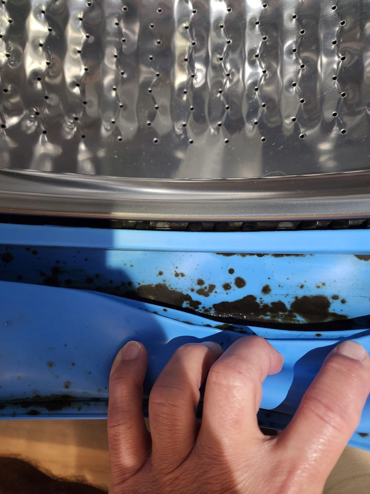 Image 2 of 4