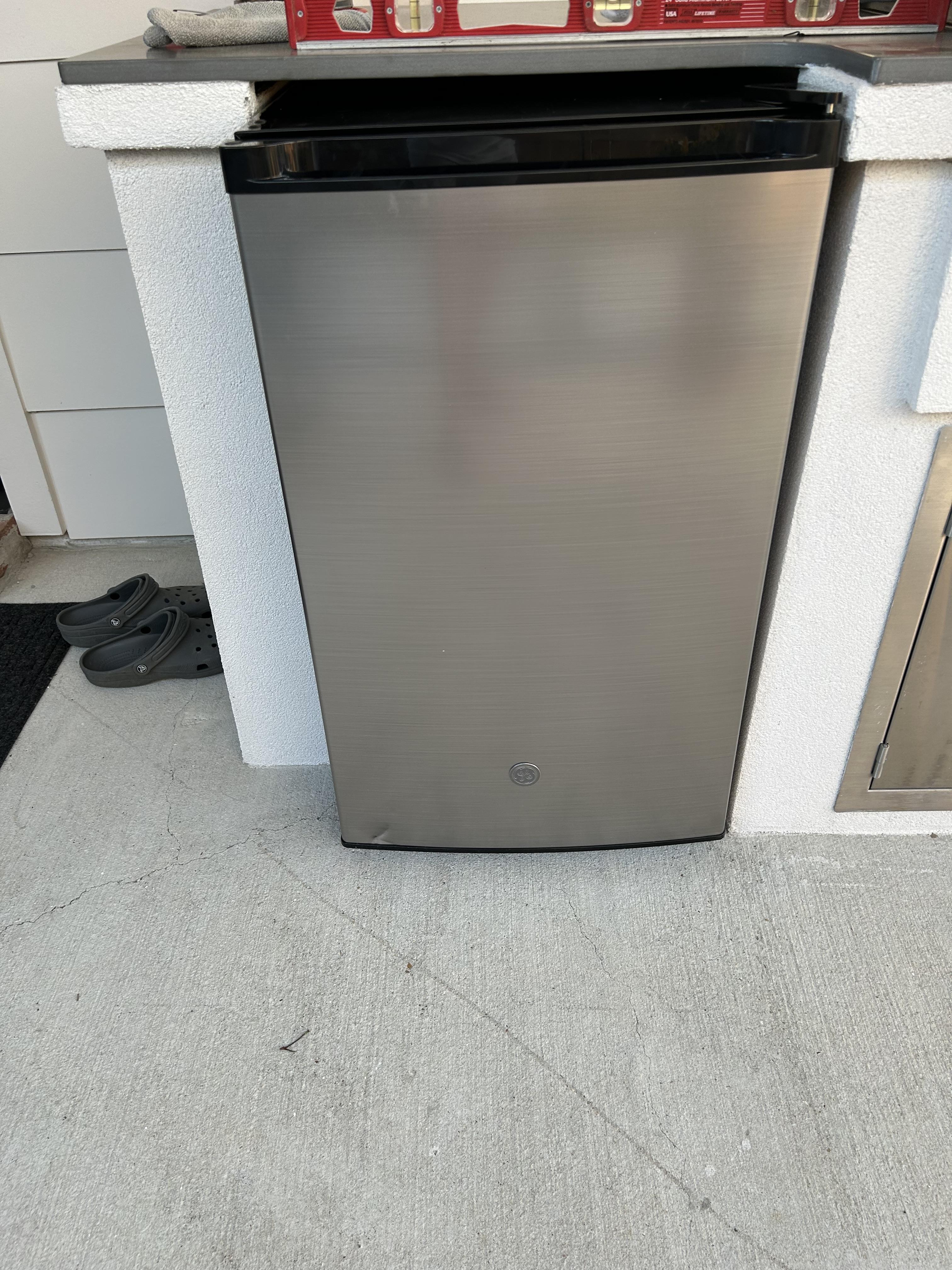 Image 1 of 5