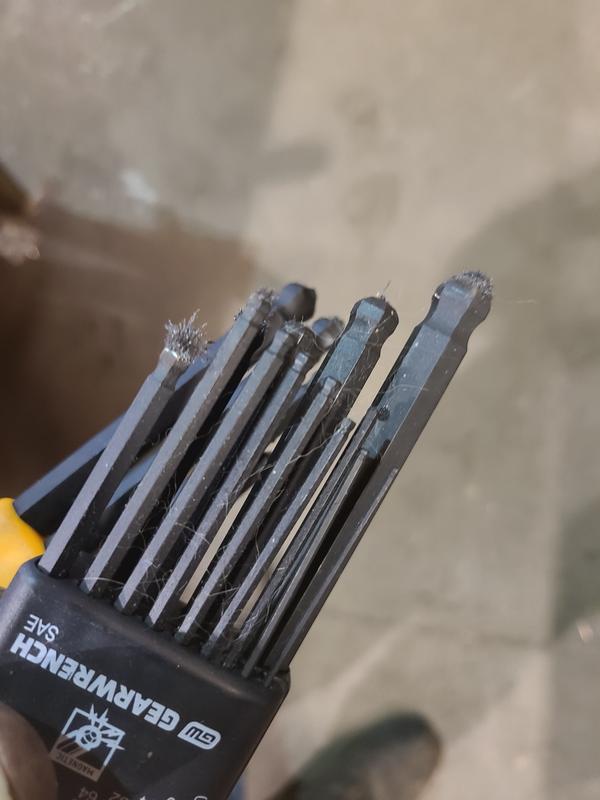 esa22ページ 22 Piece SAE/Metric Magnetic Ball End Long Arm Hex Key Set