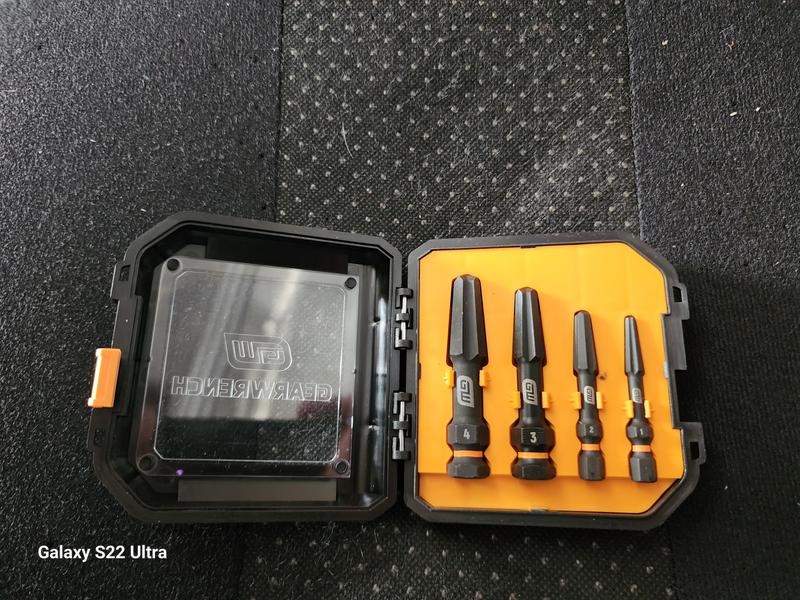 Gearwrench 4 Pc. Bolt Biter Screw Extractor Set 84787