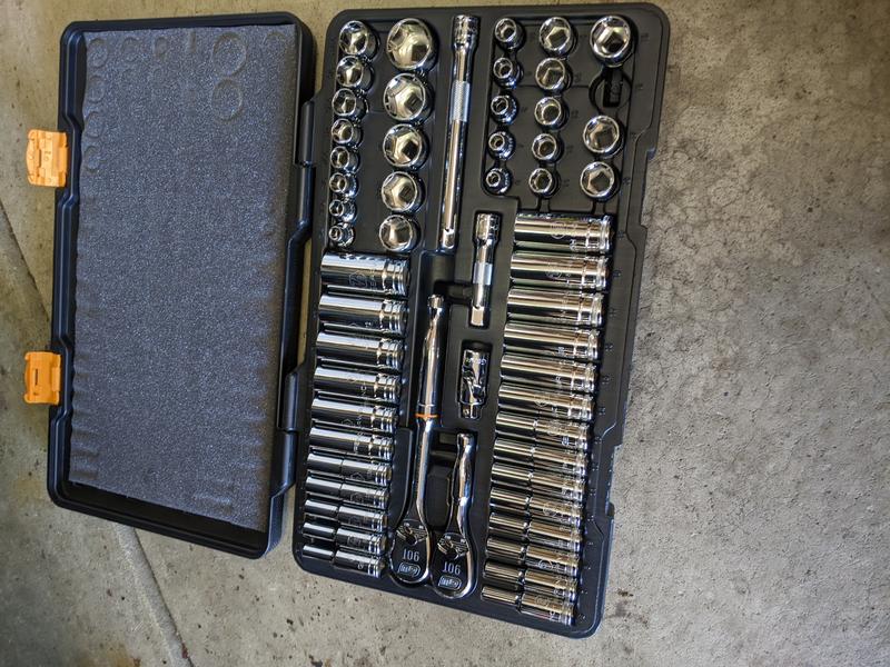 TONE　SOCKETWRENCHSET　1500M 57 Pc. 6 Pt. Standard & Deep SAE/Metric Mechanics Tool Set
