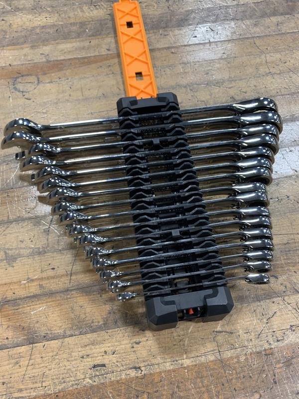 16 Pc. 90T 12 Point Metric Reversible Ratcheting Wrench Set