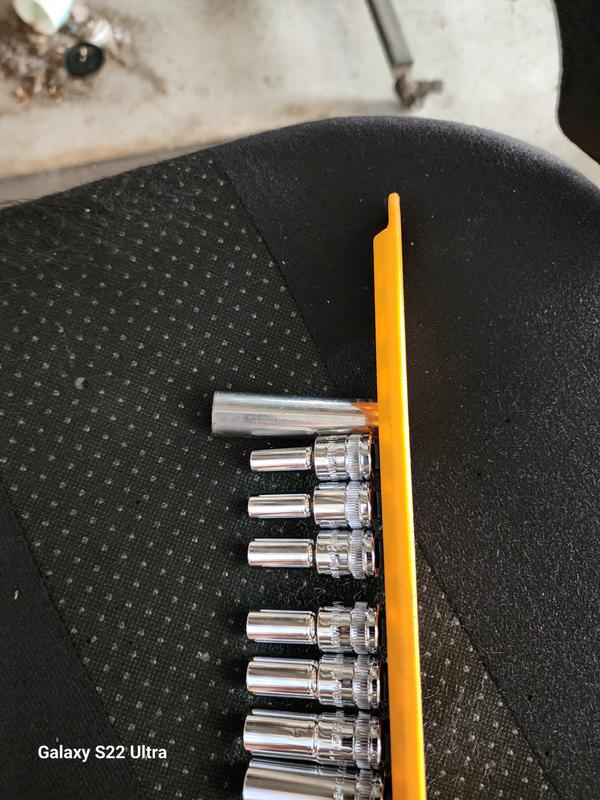 At the top of the picture is a standard regular long socket, almost the same as gearwrench mid size. I would call this a 3/4 length set. Nive looking socket set, just not mid length.