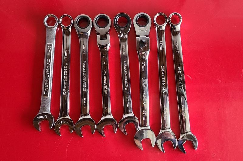 GEARWRENCH Metric 72-Tooth Flex Head Combination Ratcheting Wrench