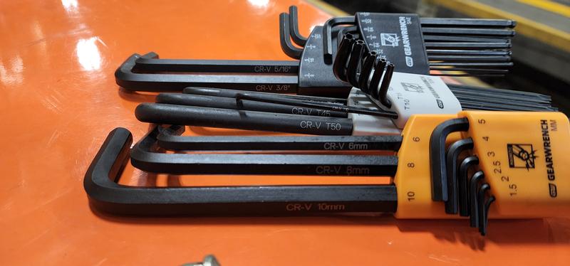 31 Piece Magnetic Long Ball End SAE/Metric/Torx® Hex Key Set