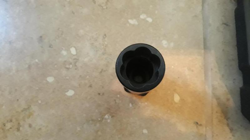 Deep Extraction Socket Set