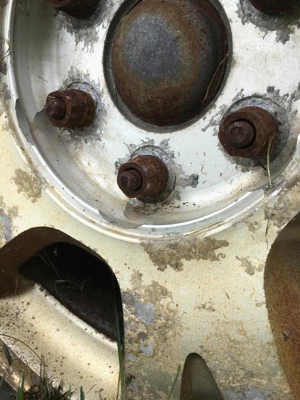 Rusted lug nuts