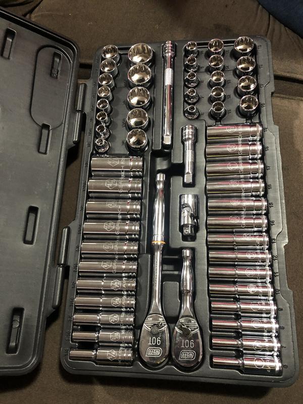 Socket set