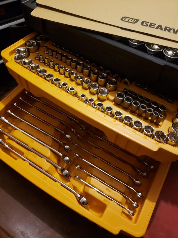 直送商品 WoodbellmuGEARWRENCH 80966 243 Pc. 6 Pt. Mechanics Tool Set In 3