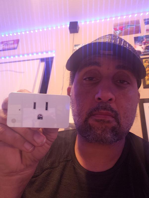 G E NOT SO Smart Plug