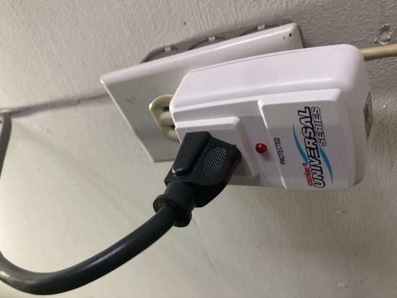 Genie Universal Garage Door Opener Surge Protector GSP-R - The Home Depot