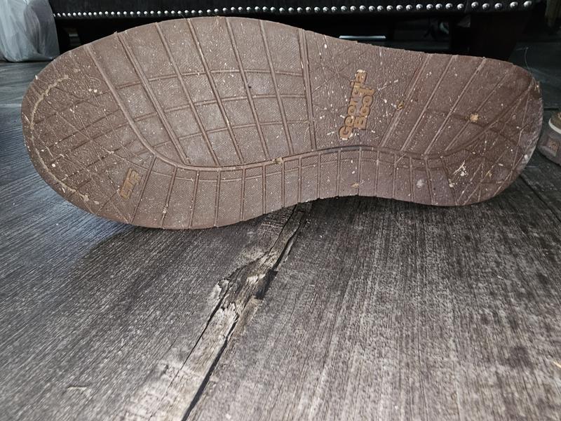 Tread not very good for traction in wet, ice, or any terrain other that flat floors