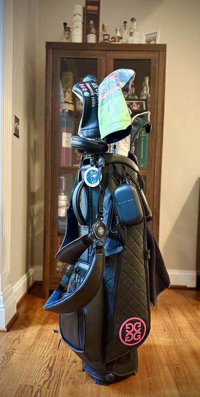 DAYTONA PLUS CARRY GOLF BAG | GOLF BAGS FOR MEN AND WOMEN | G/FORE
