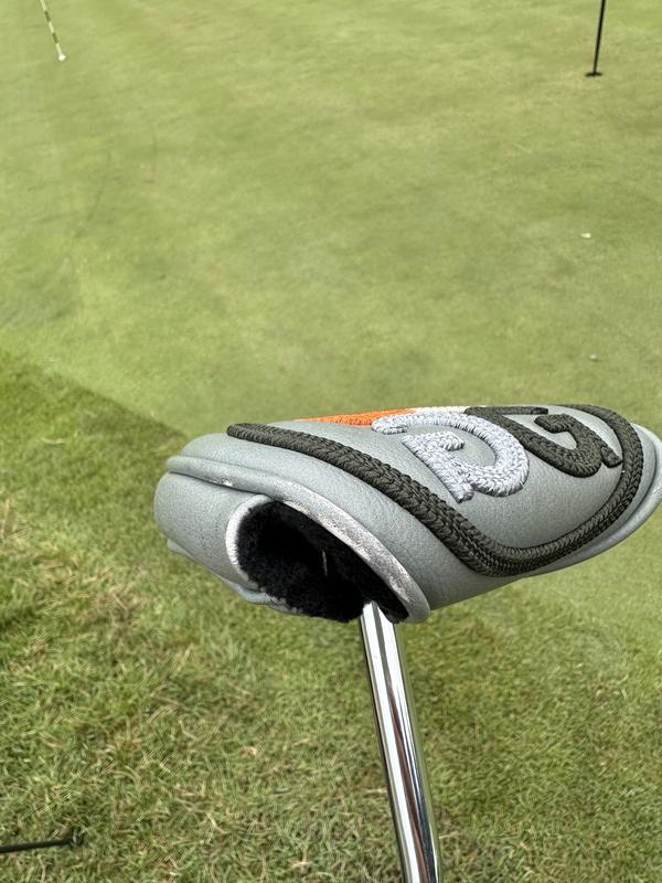 EMBOSSED SKULL & TEES LEATHER MALLET HEADCOVER | GOLF HEAD COVERS