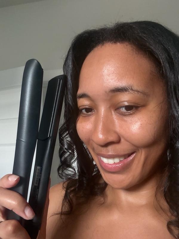 Customer photo for "Perfect straightener"