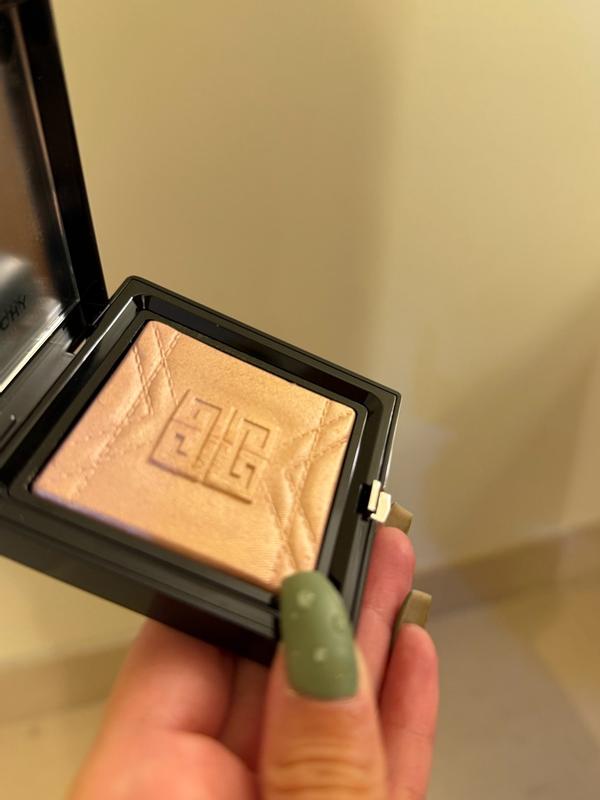 Review Thumbnail Image 1 384403194